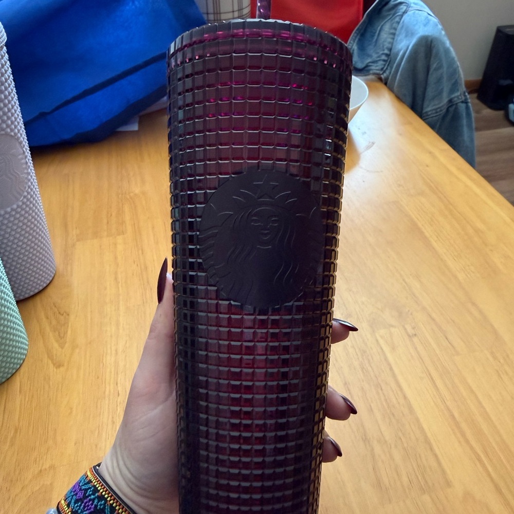 Starbucks 2020 Holiday/Christmas Plum Berry Grid Tumbler
